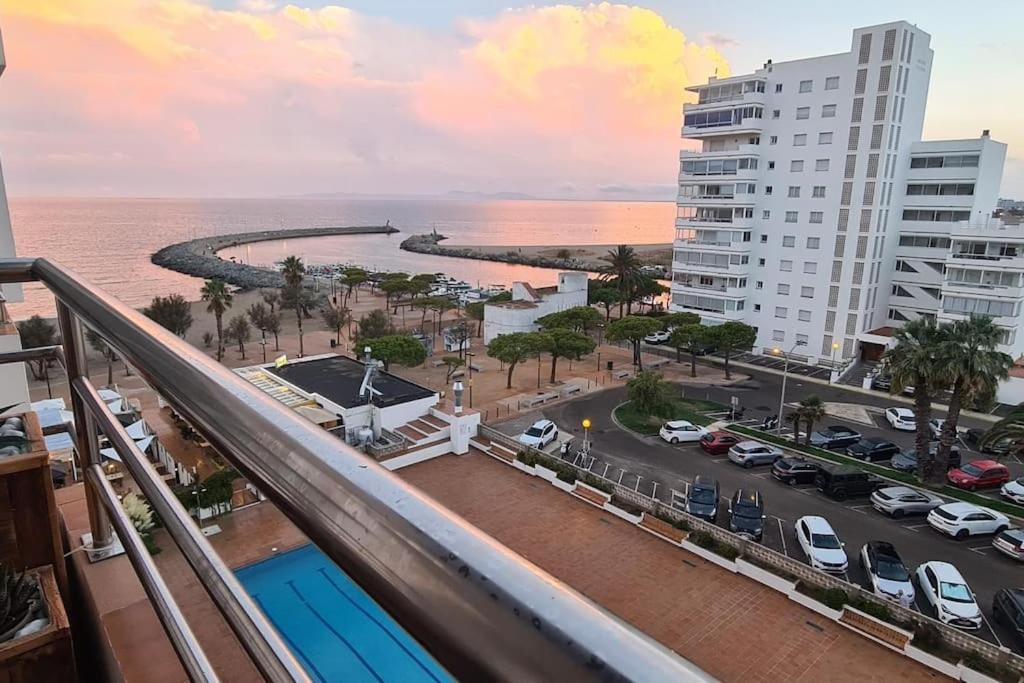 Sunsetmare Vacational Apartment Rosas Exterior foto