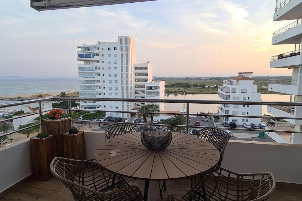 Sunsetmare Vacational Apartment Rosas Exterior foto