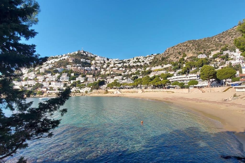 Sunsetmare Vacational Apartment Rosas Exterior foto